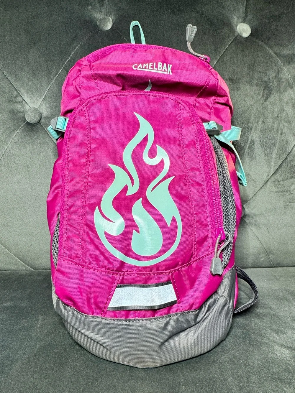 CamelBak Mini M.U.L.E. Kids’ Hydration Pink Backpack with Mint Flame Graphic